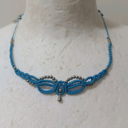Macrame choker necklace new, blue handmade