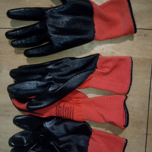 Work gloves new, pack of 4, high durability