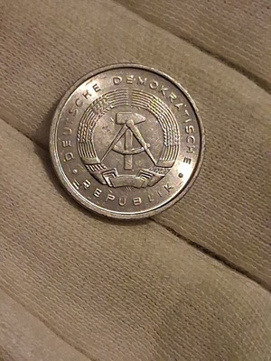 5 Pfennig DDM 1989 coin from East Germany