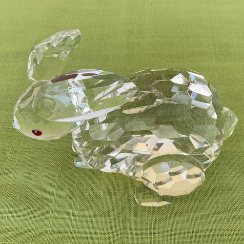 Shannon Crystal Godinger Red Eye Rabbit faceted crystal like new