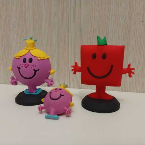 Mr. Strong 2024 & Mrs. Princess 2020 figures set used