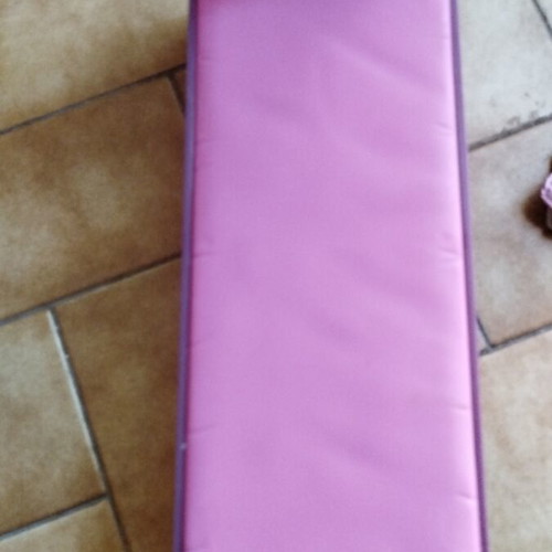 Barbie bed with canopy like new, plastic, Dream House Mattel