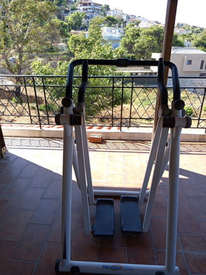 Fitness machine used, air walker for home exercise