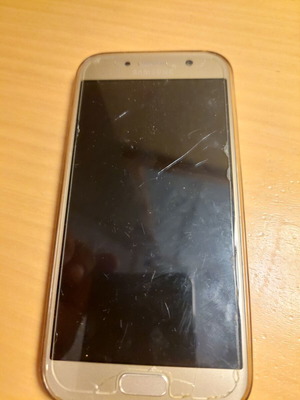 Samsung Galaxy A5 32GB σαν καινούργιο με θήκη προστασίας και καινούργια μπαταρία