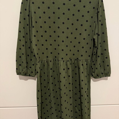 Stradivarius mini dress size M like new, black and green