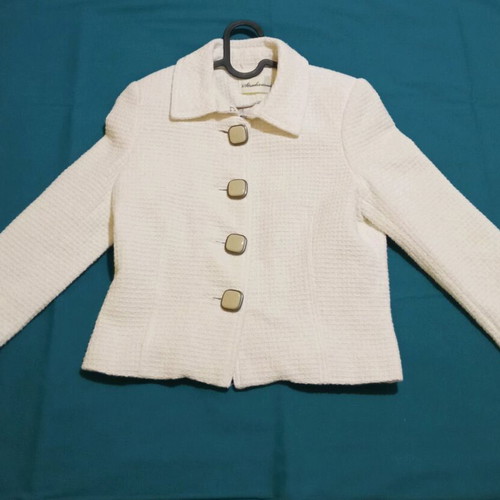 Stradivarius short white jacket like new