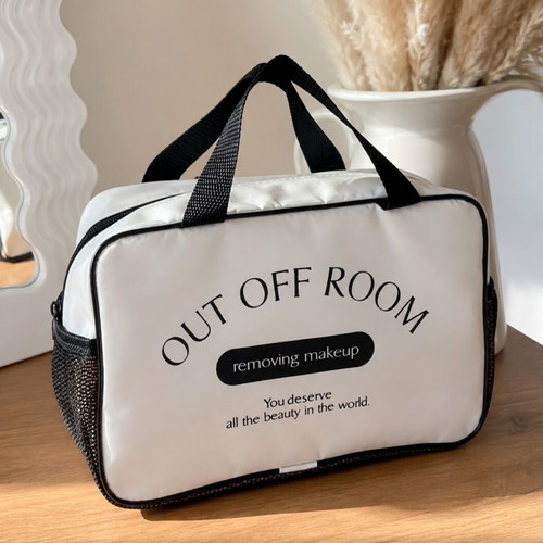 Out Off Room toiletry bag new, black and beige