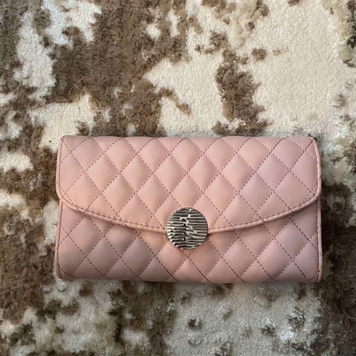 Pink quilted clutch wallet new with silver chain