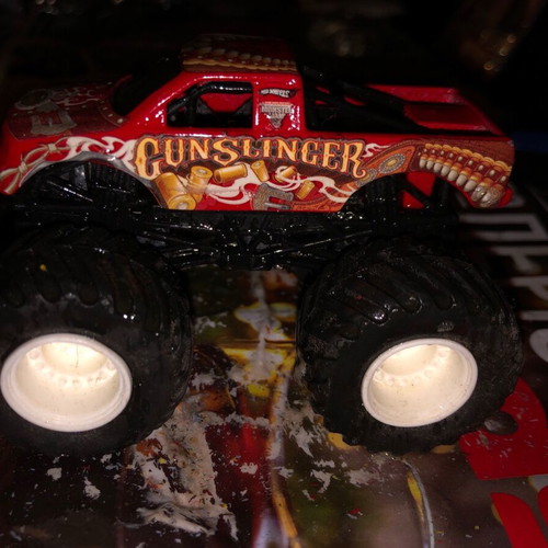 Monster truck like new