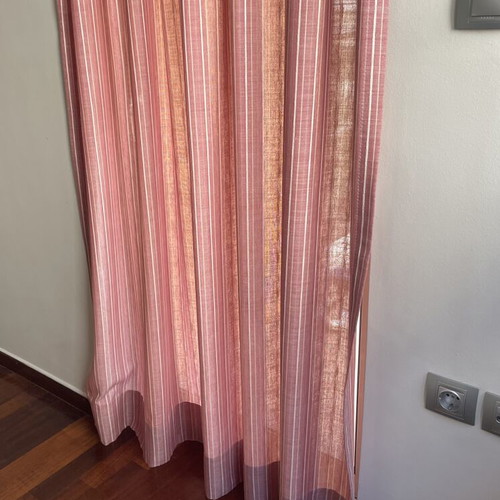 Curtain and Roman blind like new, separate sale available