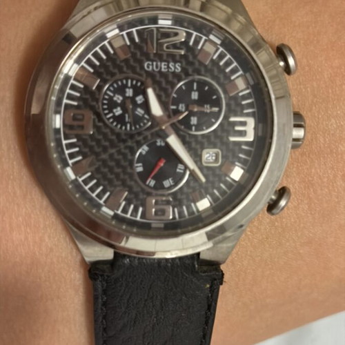 Guess men's wristwatch with black leather strap