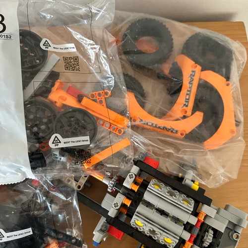 Lego Technic Ford F-150 Raptor and Cada building blocks used set