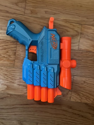 Nerf μπλέιζερ μεταχειρισμένο χωρίς βελάκια