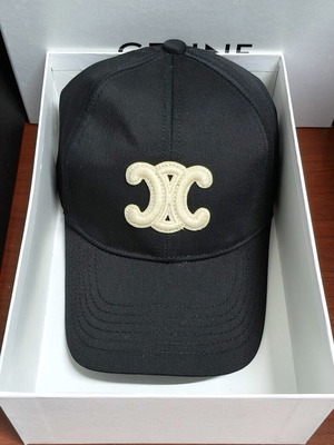 Celine hat new, black and white, size M