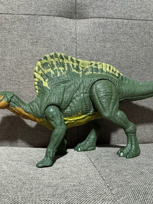 Jurassic World Dino Escape Roar Attack Ouranosaurus dinosaur used