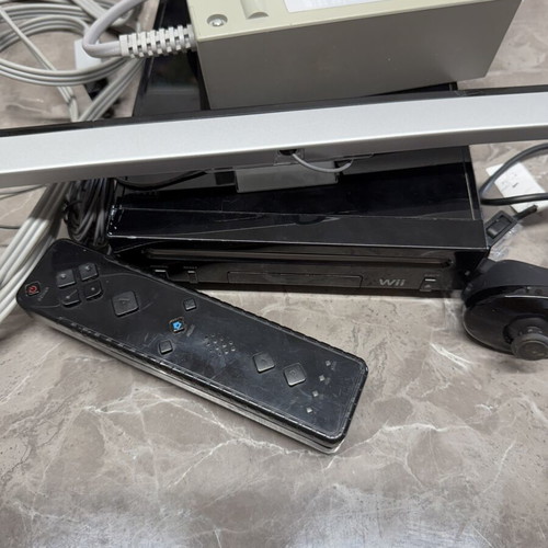 Nintendo Wii console used, plays GameCube, full PAL edition