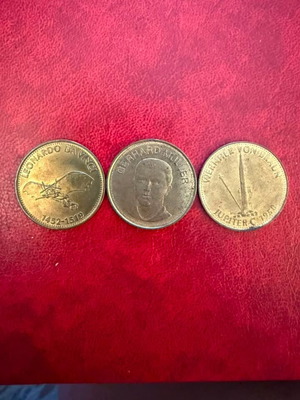 Shell 1969 commemorative metal tokens set like new