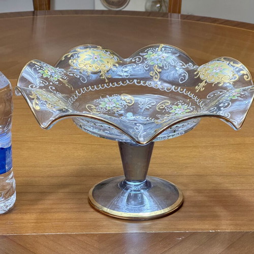 Glass fruit bowl with hand-painted floral motif