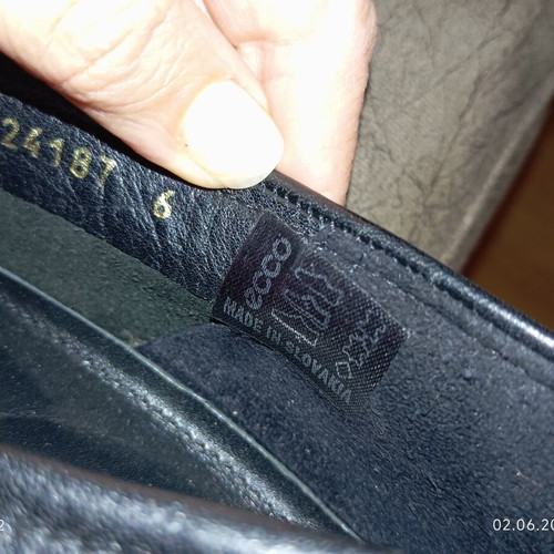 Ecco leather loafers size 39 like new black
