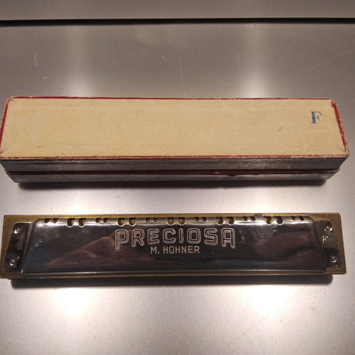 Hohner Preciosa Harmonica made in Germany like new, pre-war collectible