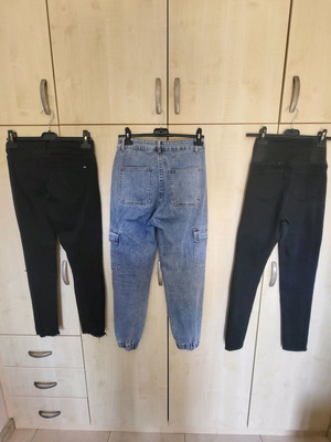 OFFER 3 medium jeans