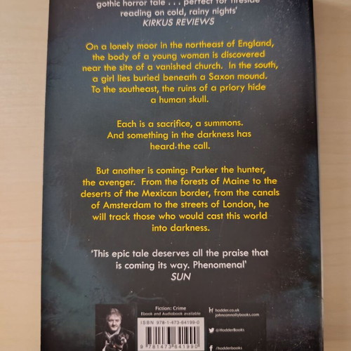 A Book of Bones by John Connolly like new, English thriller novel