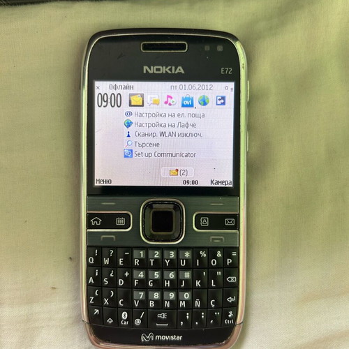 Nokia E72 like new