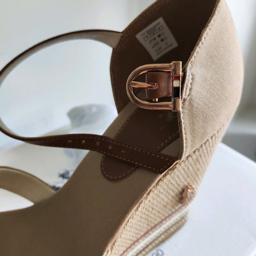 US Polo platforms like new, beige with red, white, blue details