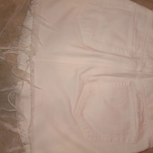 Zara denim skirt medium white like new, high waist slim fit
