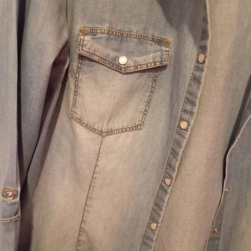 Stradivarius denim shirt medium like new, blue turquoise