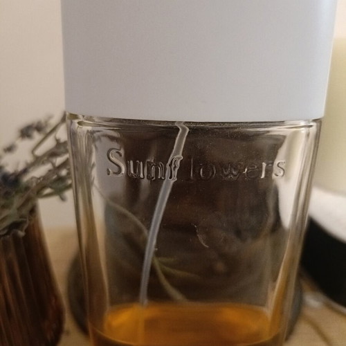 Sunflowers Elizabeth Arden perfume used, large bottle
