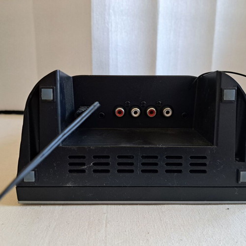 Medion MD 43198 micro audio system used with 6W speakers