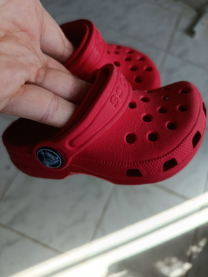 Crocs παντόφλα σαν καινούργιο, νούμερο 20-21 C 4-5