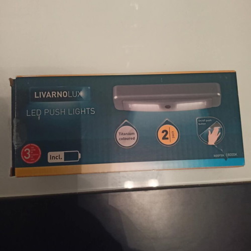 Pack of 2 LED lights new