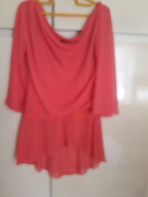 Women's blouse like new, coral color, size L