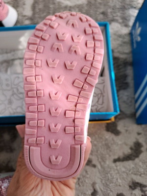 Minie sports shoes used, lightly worn