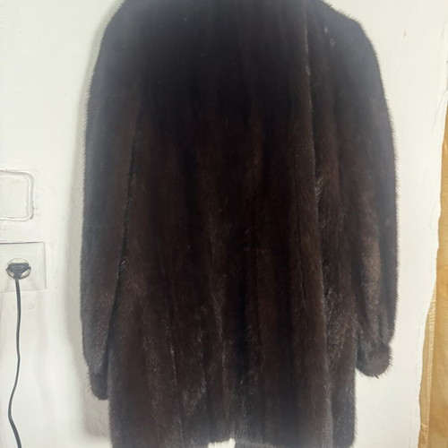 Mink fur coat from Kastoria like new, black, sizes M-L