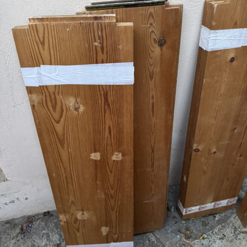 Wooden bookcase with 7 shelves used