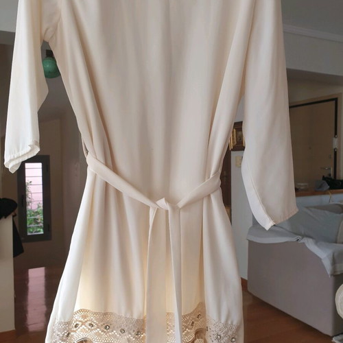 Doca dress beige medium crepe polyester like new