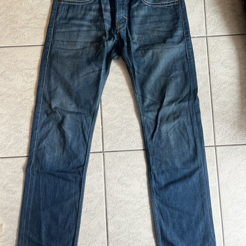 Men's shirts and jeans like new, sizes L-XL and EUR 40-42, branded