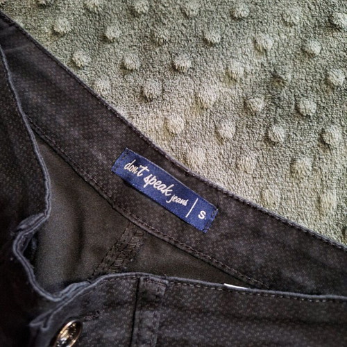 Women's black pants small like new, slim fit