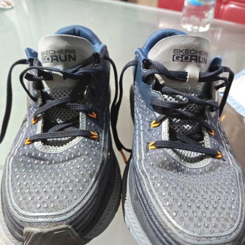 Skechers Go Run Max Cushion Edition unisex athletic shoes used, size 41