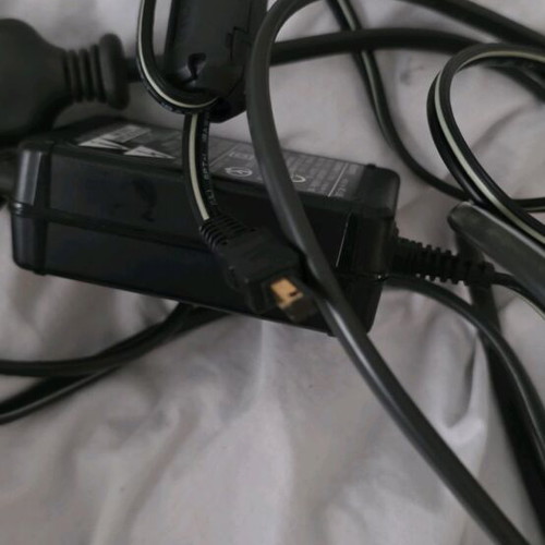 Sony V1 camera refurbished, for parts with charger