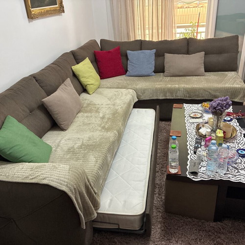 Corner sofa bed like new 2.80x2.20 m