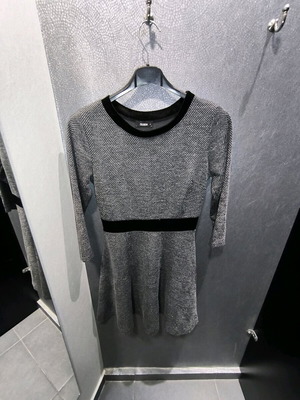 Colosseum gray dress like new with velvet details