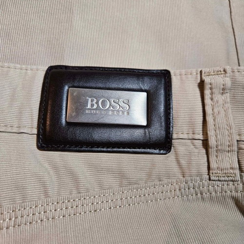 HUGO BOSS men's beige pants size M like new