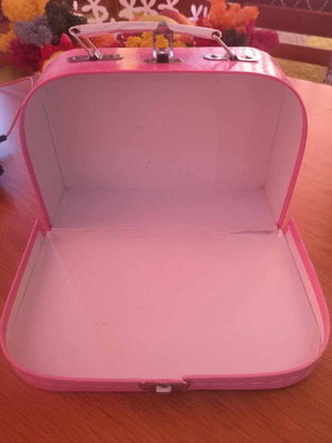 Hello Kitty suitcase box used