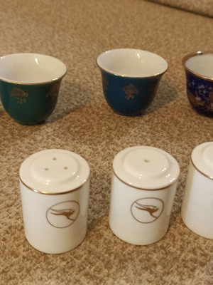 Collectible Qantas Airlines Salt and Pepper Shakers and 5 Ceramic Cups used