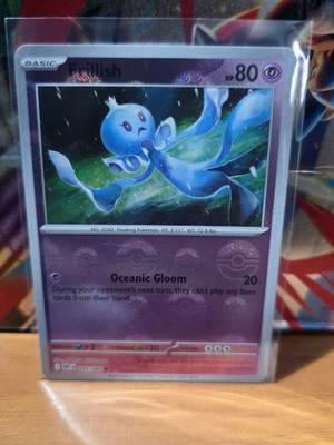 Frillish 044/086 Master Ball Pattern White Flare Pokemon card like new
