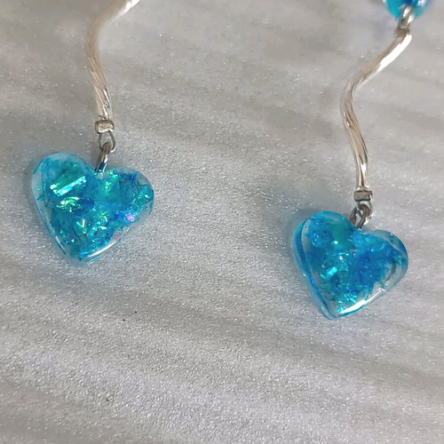 Heart earrings new handmade with resin and natural stone blue pink